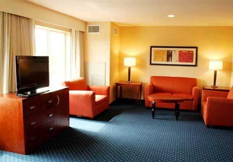 Courtyard By Marriott Sacramento Cal Expo Hotel Ruang foto